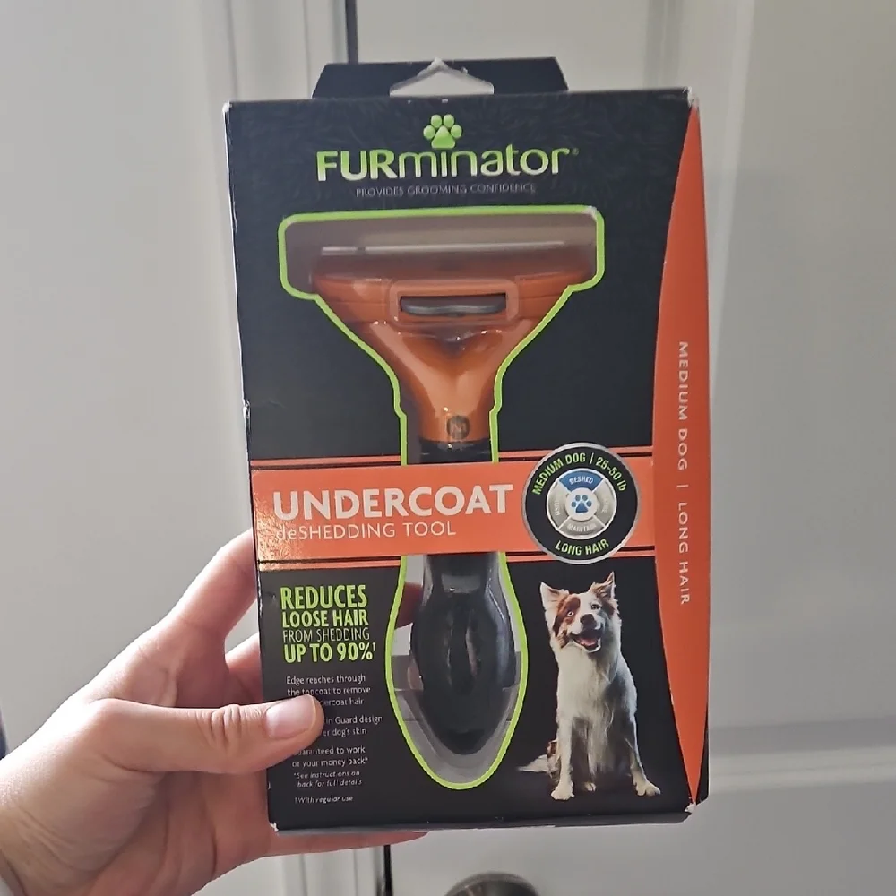 FURminator Medium Long Hair Deshedding Tool for Medium Dogs - Orange and Black